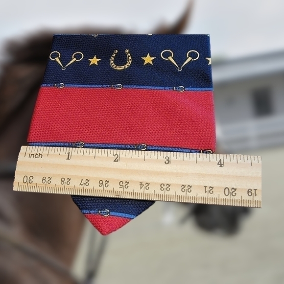 VINTAGE Tommy Hilfiger Men's Horse Shoe Equestrian Show 100% Silk Necktie - Picture 4 of 7